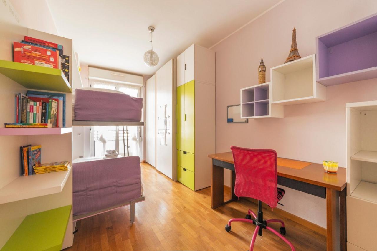 Milano Rogoredo Apartment With Garage Milão Exterior foto
